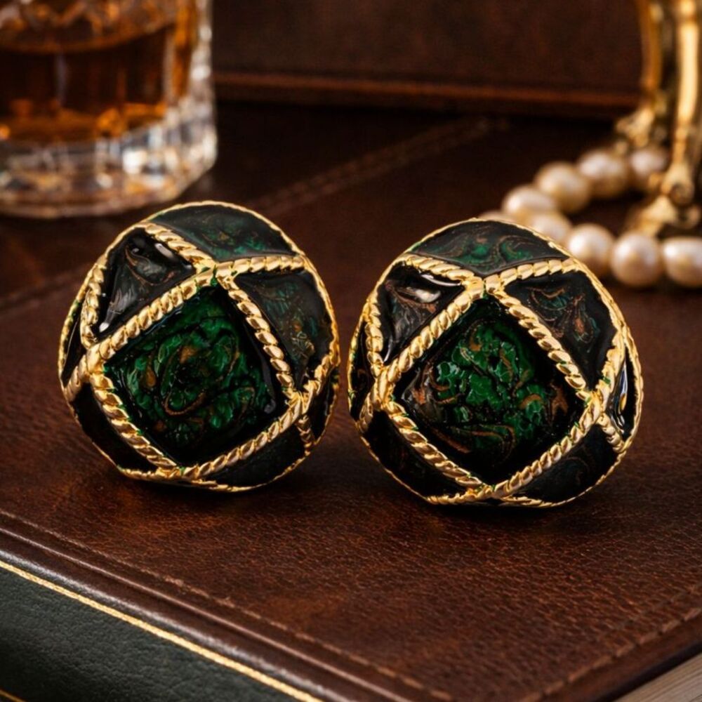 Vintage 1980s Black Enamel & Emerald Marbled Gold Tone Earrings Green Statement